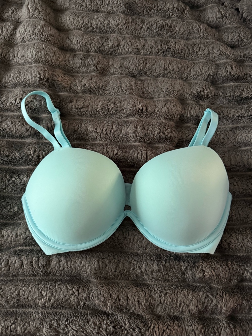 Victoria's Secret Light Blue Seamless T-Shirt Bra